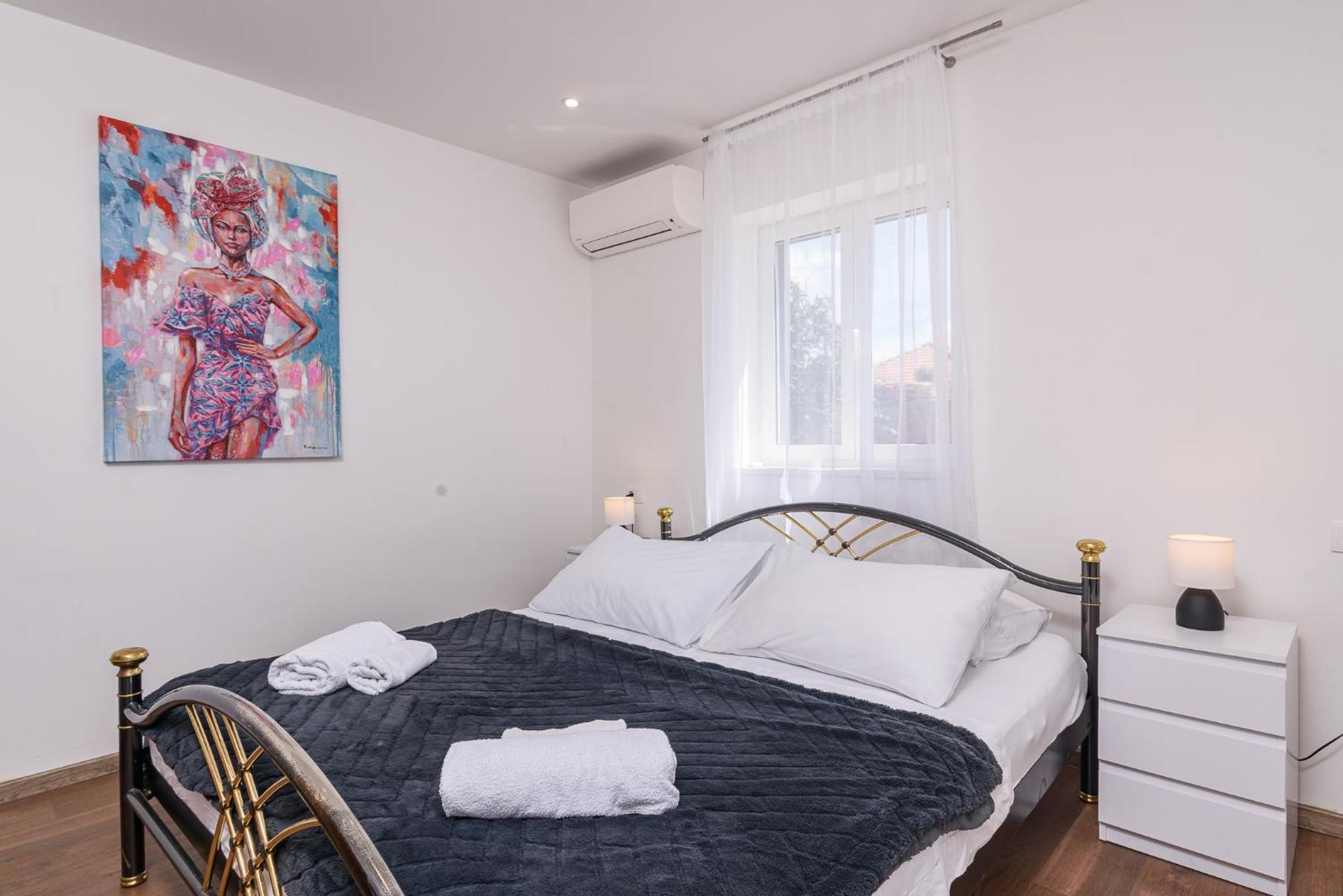 Apartments Eva Trogir Buitenkant foto